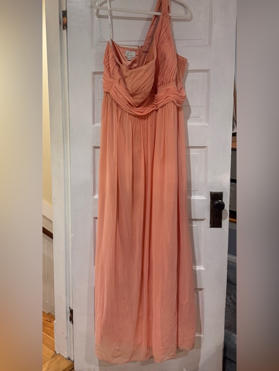 Donna Morgan Dresses & Skirts - Donna Morgan Peach Draped Chiffon One Shoulder Long Dress